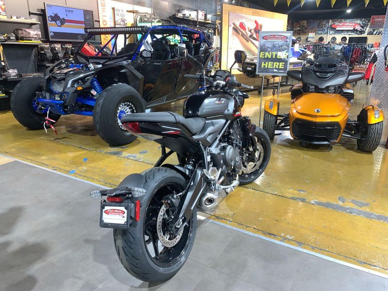 New 2025 Triumph TRIDENT 660 Image 20
