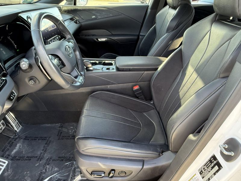 Used 2024 Lexus RX 500h F SPORT PerformanceImage 19