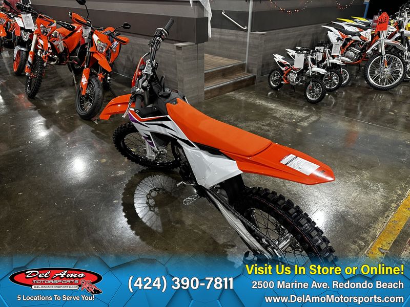 2024 KTM 350 SX-F  in a ORANGE exterior color. Del Amo Motorsports of Redondo Beach (424) 304-1660 delamomotorsports.com 