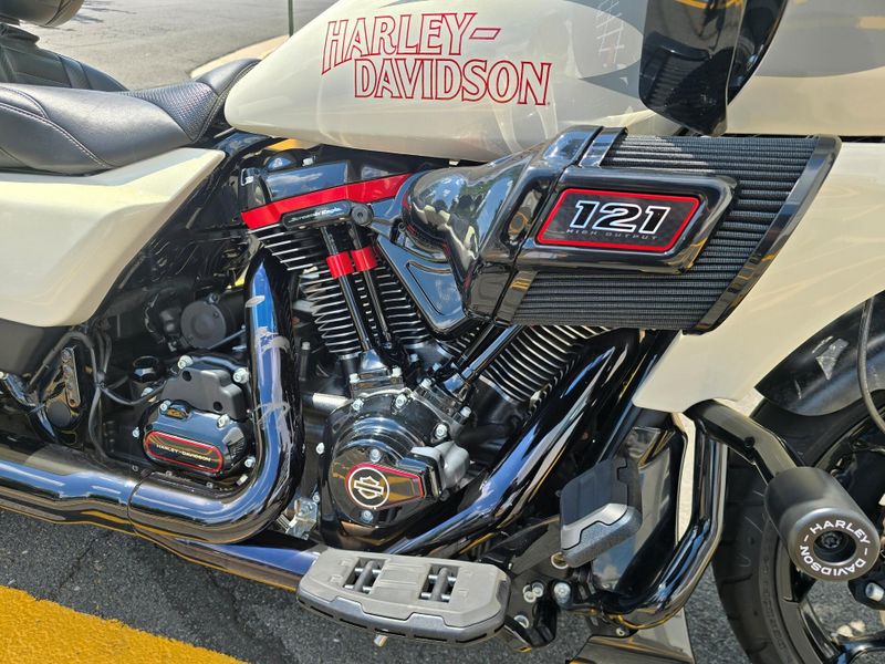 Used 2024 Harley-Davidson FLTRXSTSE Road Glide ST Image 16