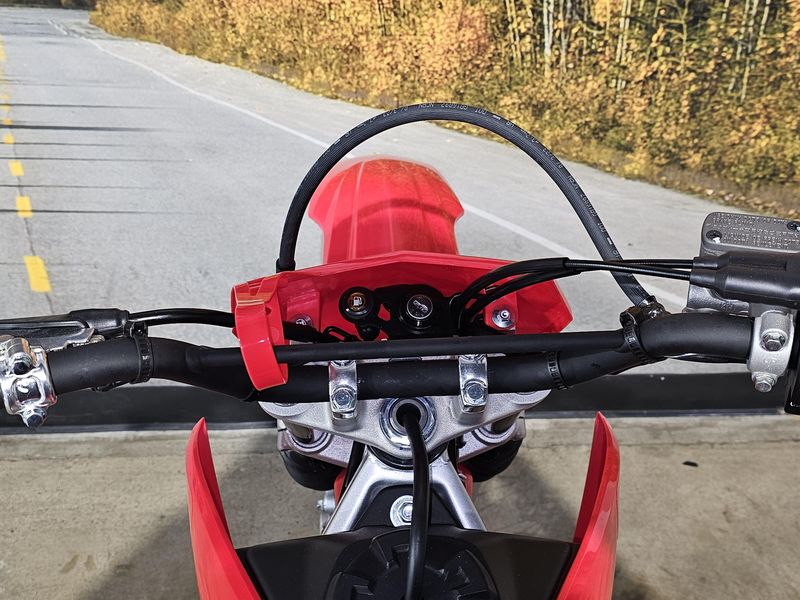 2025 Honda CRF125F Image 18
