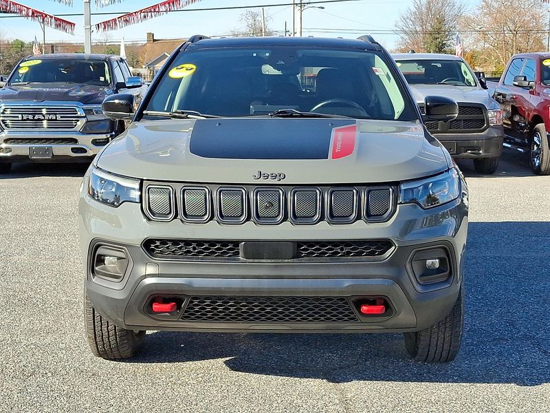 2022 Jeep Compass Trailhawk photo 2