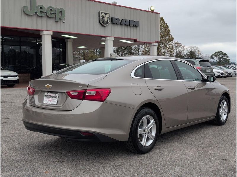 Used 2023 Chevrolet Malibu LTImage 5