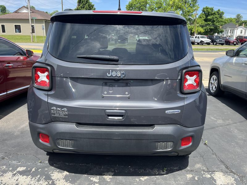 2022 Jeep Renegade LatitudeImage 4