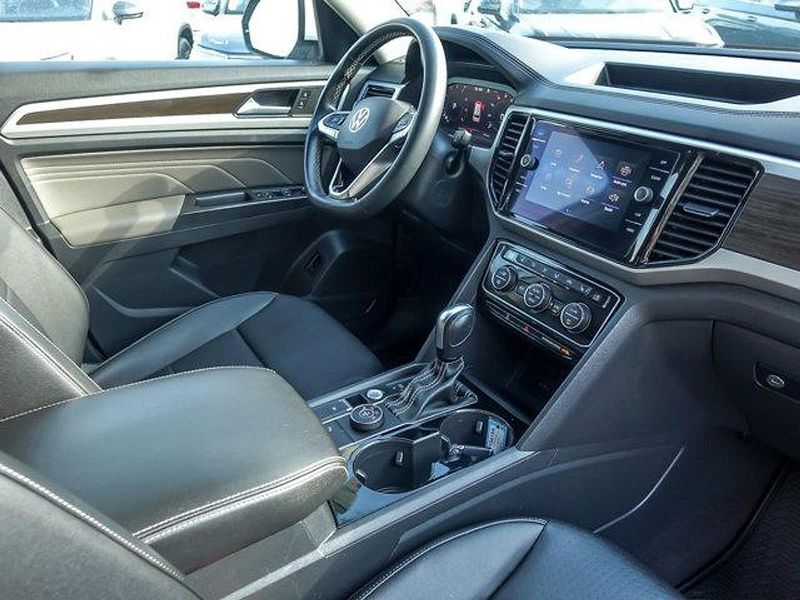 2022 Volkswagen Atlas V6 SE Technology photo 28