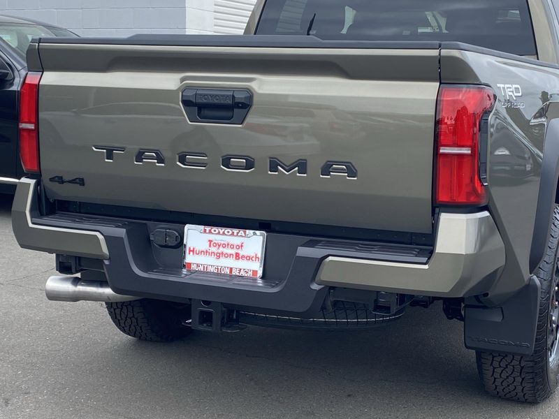 2025 Toyota Tacoma TRD Off RoadImage 4