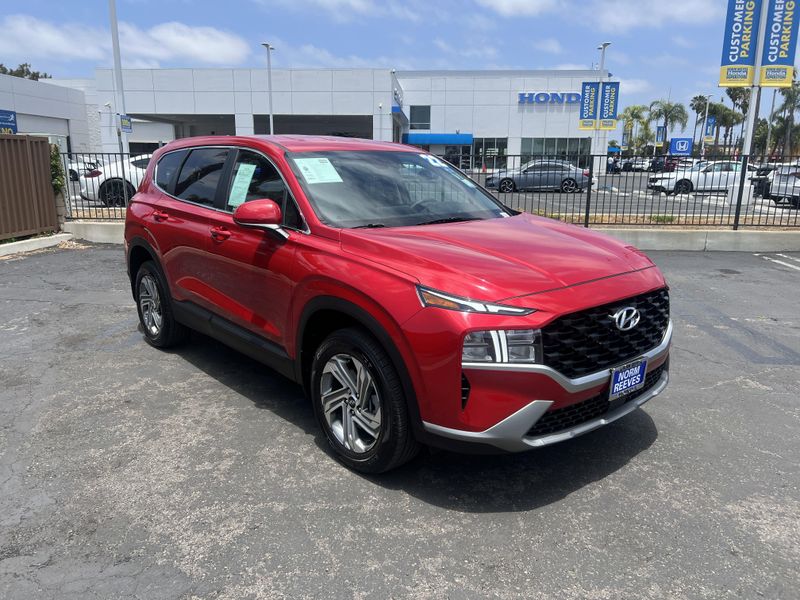 Used 2022 Hyundai Santa Fe SEImage 4
