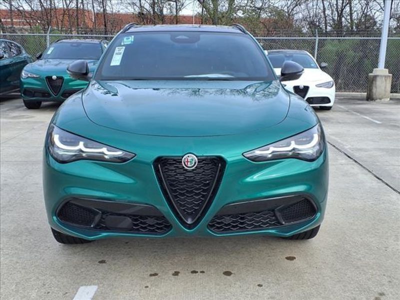 2025 Alfa Romeo Stelvio Tributo Italiano AwdImage 5