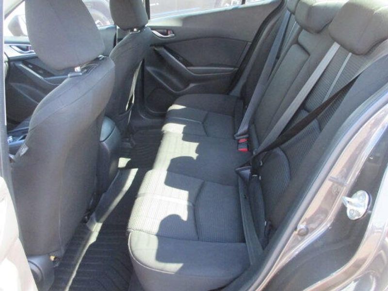 Used 2017 Mazda Mazda3 SportImage 20