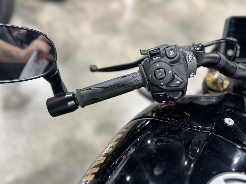 New 2025 Yamaha XSR900 Image 9