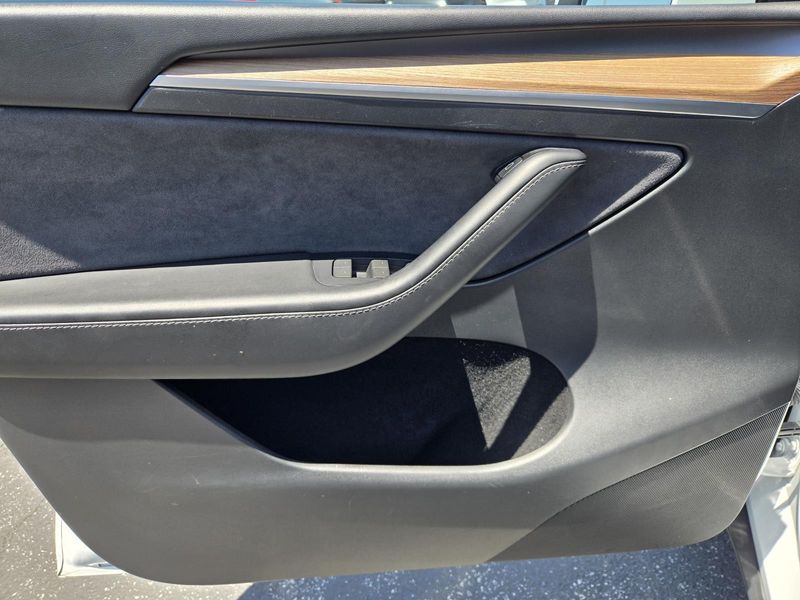 Used 2023 Tesla Model Y Long Range AWD