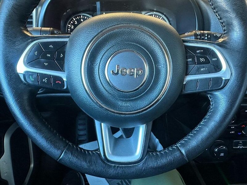 2020 Jeep Renegade LatitudeImage 3