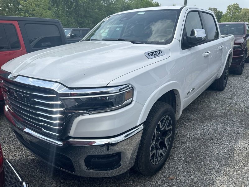 2025 RAM 1500 Laramie Crew Cab 4x4 5