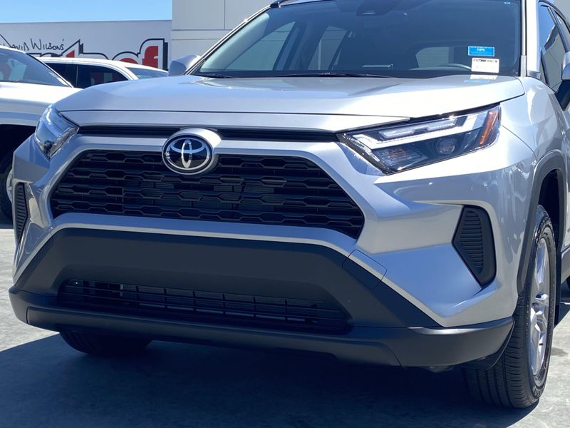 New 2025 Toyota RAV4 XLEImage 7
