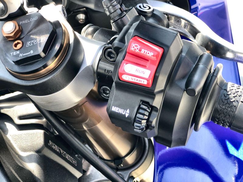 New 2026 Yamaha YZF-R1 Image 10