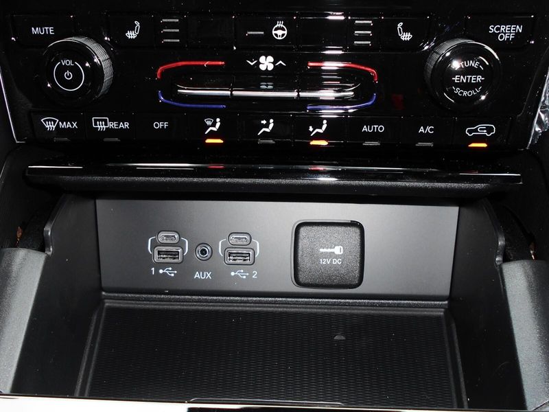 2025 Jeep Grand Cherokee Image 19