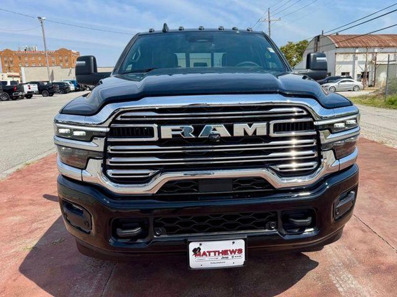 New 2027 RAM 3500 Chassis Cab Big HornImage 2