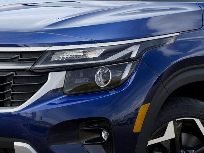 New 2026 Kia Seltos EXImage 11