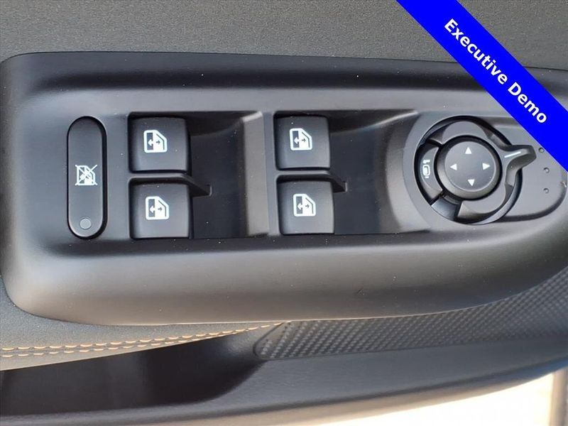 New 2025 Alfa Romeo Tonale VeloceImage 17