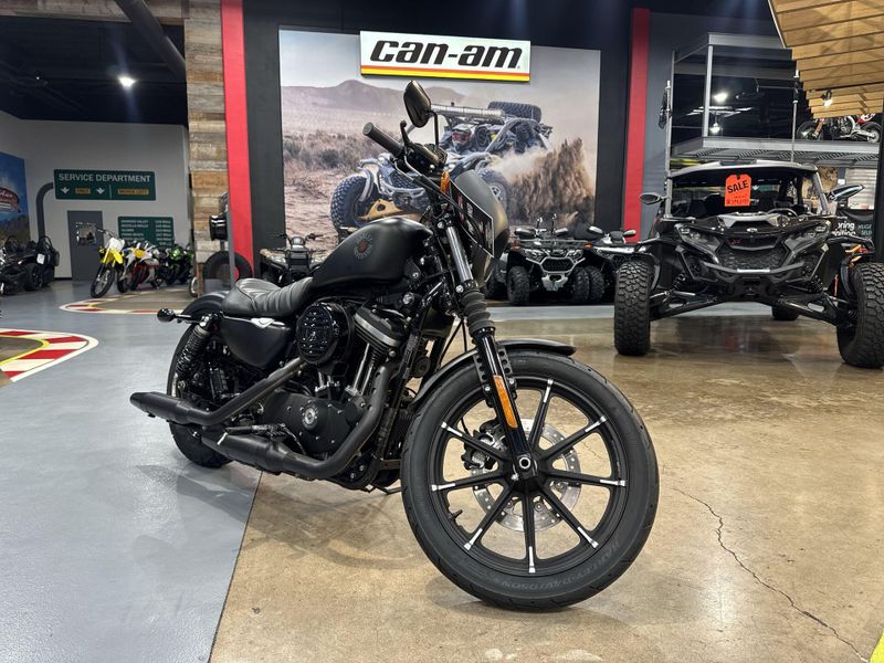 Used 2022 Harley-Davidson SPORTSTER IRON 883 Image 10