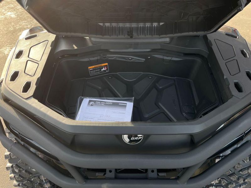 New 2026 Can-Am OUTLANDER MAX 6X6 BACKCOUNTRY 1000R 