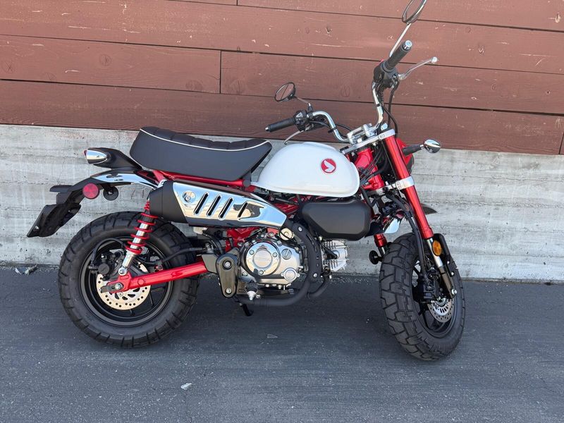 2025 Honda Monkey 