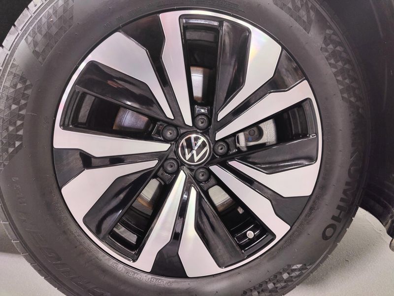 Used 2025 Volkswagen Atlas SE 4-Motion AWDImage 22