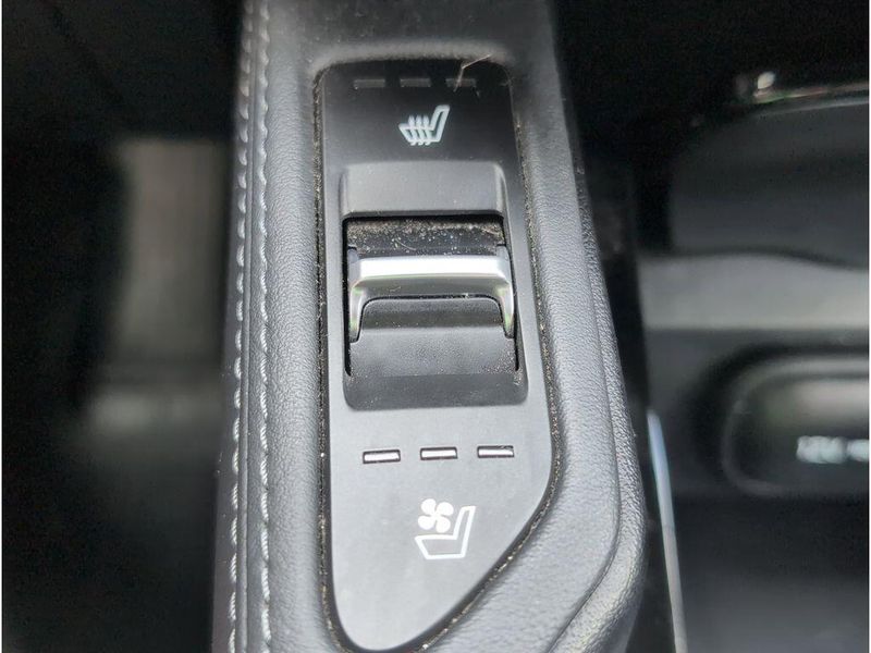 Used 2024 Kia Telluride EX X-LineImage 18