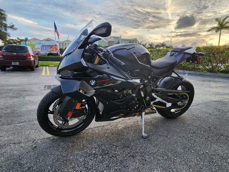 2026 BMW S 1000 RRImage 4