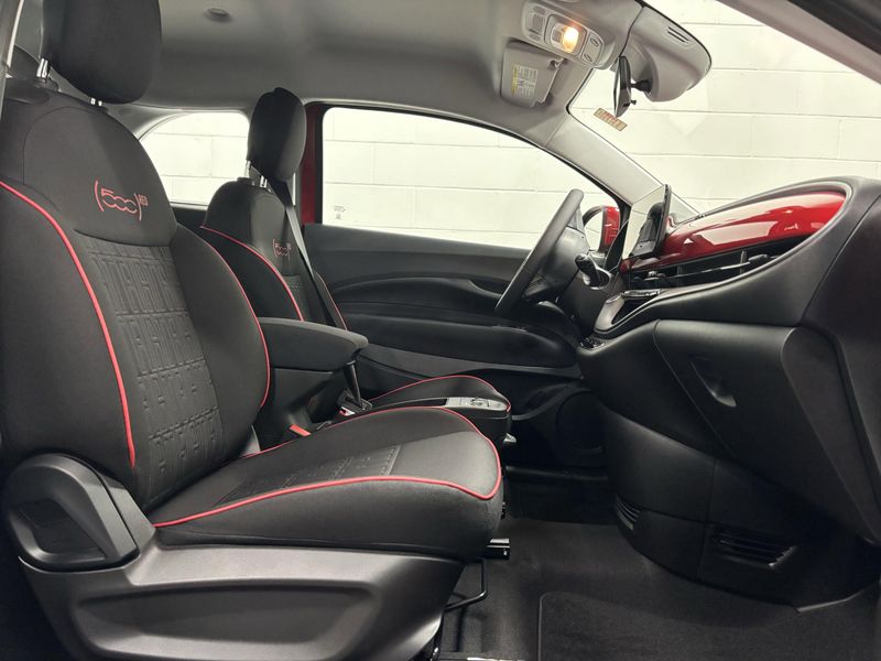 New 2024 Fiat 500e Inspi(red)Image 10