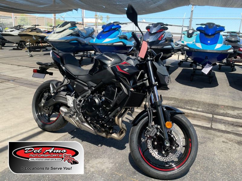 New 2025 Kawasaki Z650 Image 1
