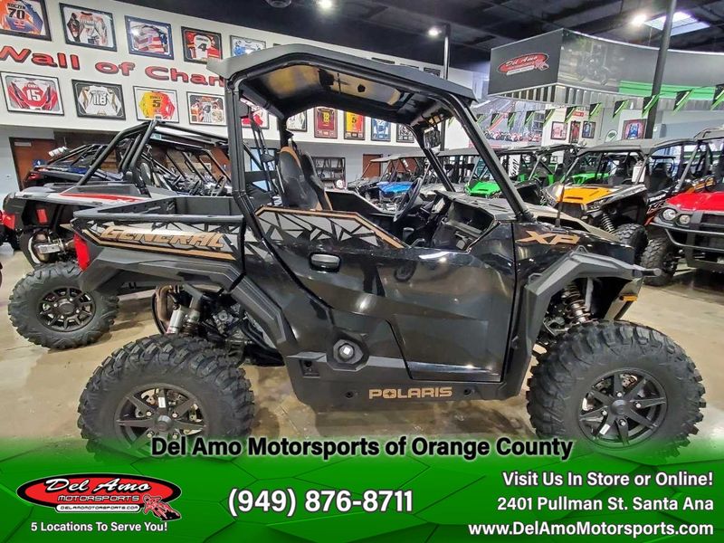 2022 Polaris G22GXD99BJ  in a BLACK CRYSTAL exterior color. Del Amo Motorsports of Orange County (949) 416-2102 delamomotorsports.com 