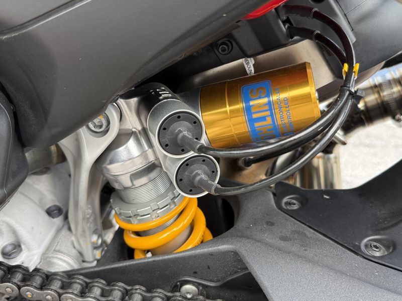 2022 Ducati Streetfighter V4 S