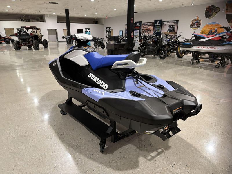 New 2026 Sea-Doo SPARK FOR 3 CONVENIENCE PACKAGE Image 15