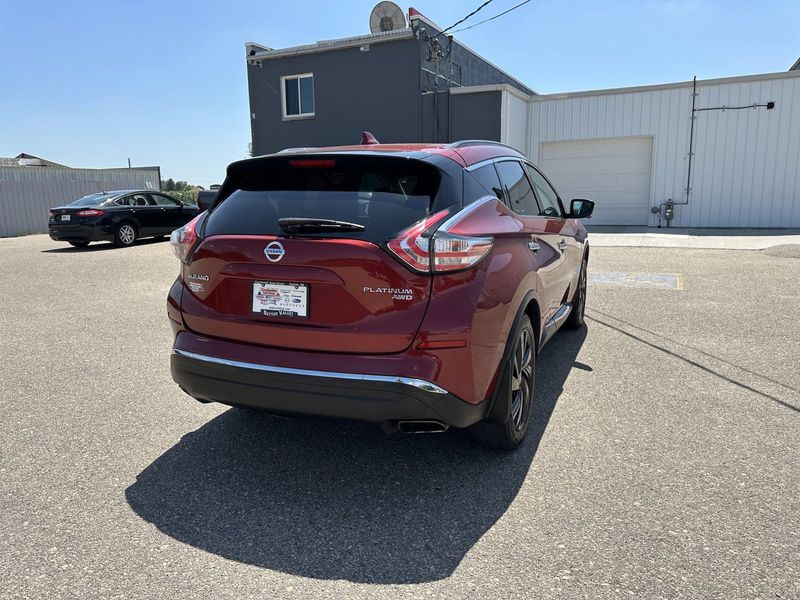 2017 Nissan Murano PlatinumImage 8