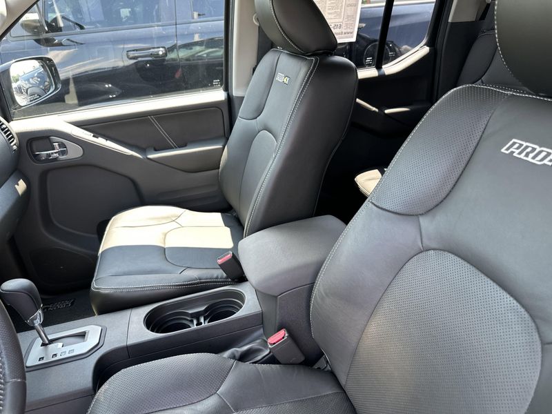 Used 2021 Nissan Frontier PRO-4XImage 21