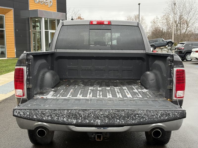 2018 Ram 1500 Laramie photo 4