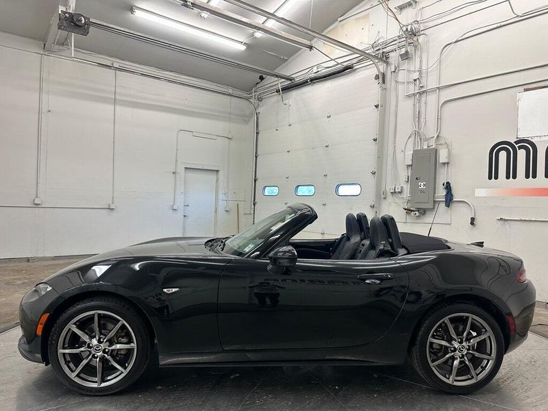 2016 Mazda MX-5 Miata Grand TouringImage 16