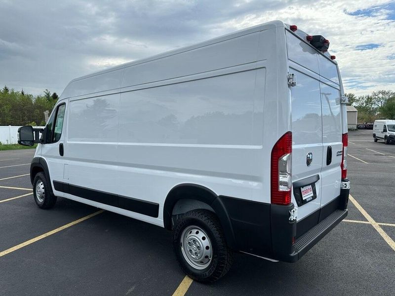 2023 RAM ProMaster 2500 High RoofImage 14