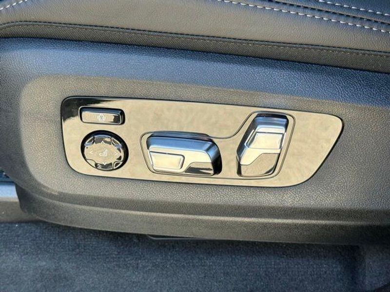 New 2026 BMW X7 xDrive40iImage 18