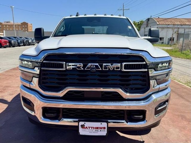 New 2025 RAM 3500 Tradesman Crew Cab 4x4 8