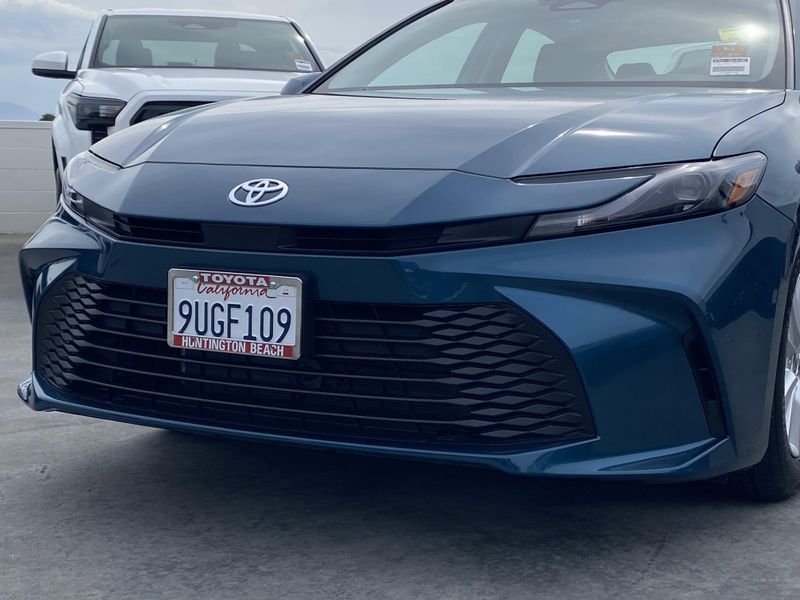 Used 2025 Toyota Camry LEImage 7