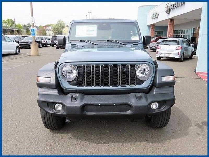 2025 Jeep Wrangler Sport SImage 3