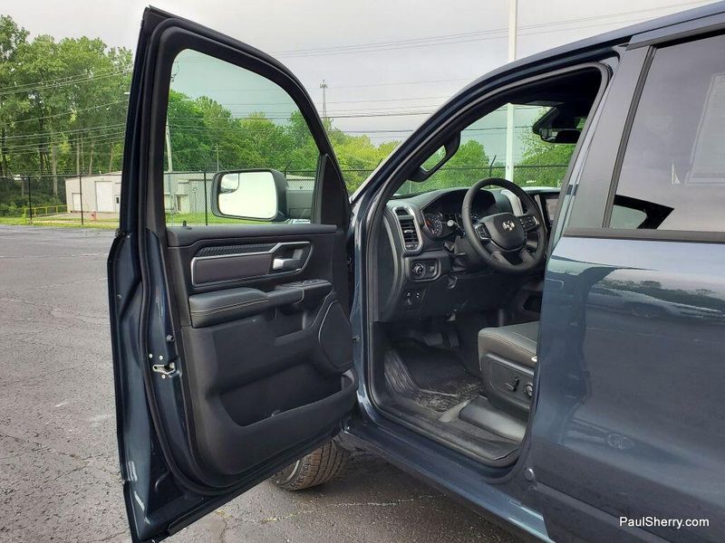 2025 RAM 1500 Big Horn Crew Cab 4x4 5