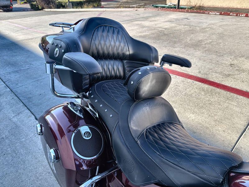 Used 2017 Indian Motorcycle Roadmaster Image 29