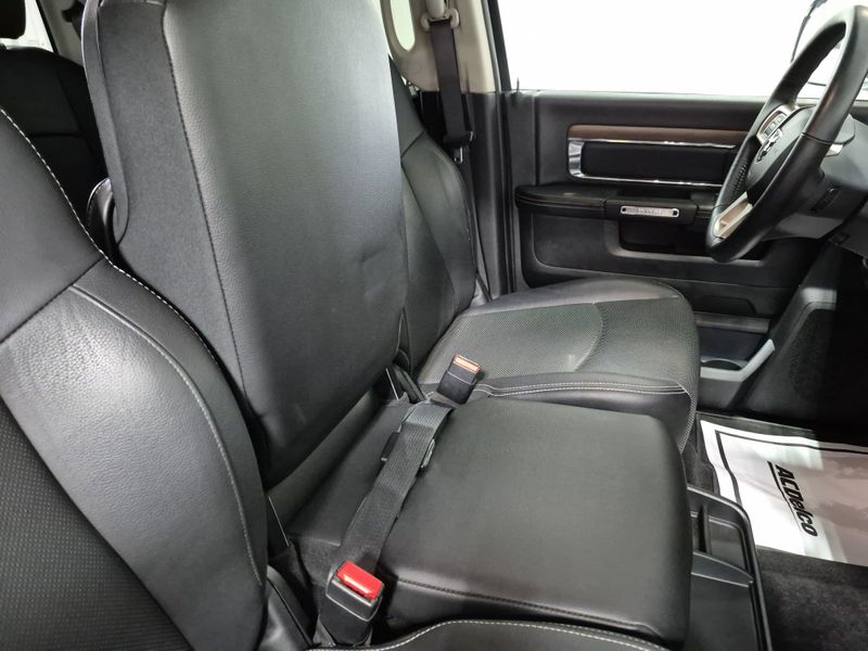2017 RAM 2500 LaramieImage 15