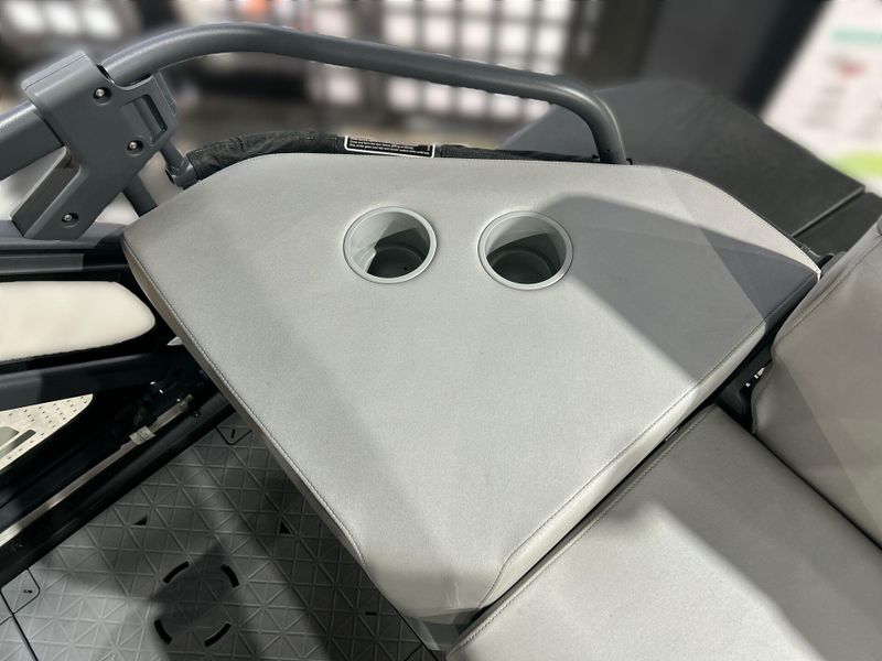 2024 Sea-Doo 44RAT2RF  in a MARINE BLUE exterior color. Del Amo Motorsports of Redondo Beach (424) 304-1660 delamomotorsports.com 