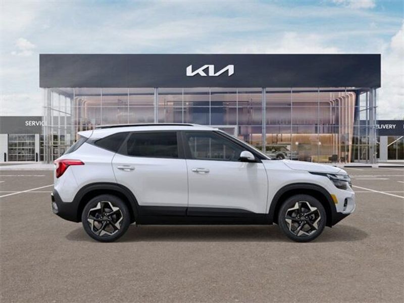 New 2025 Kia Seltos SImage 7