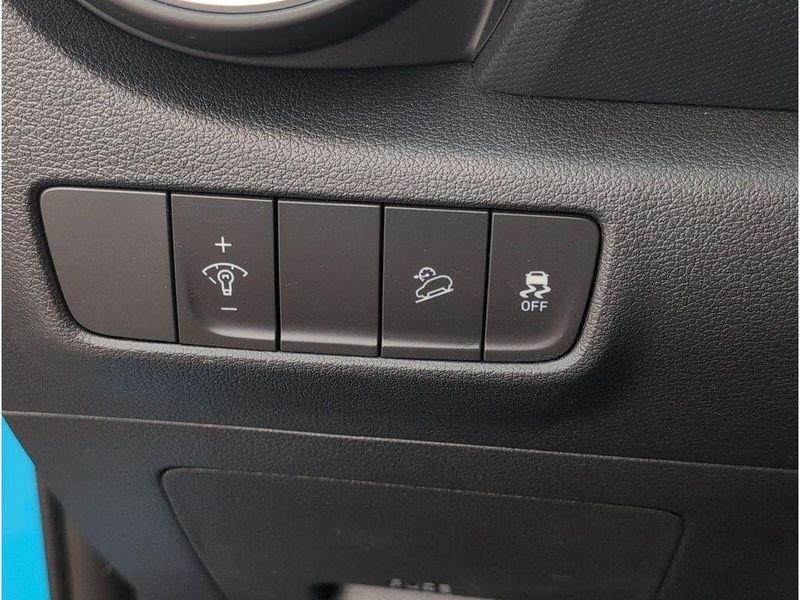 Used 2022 Hyundai Kona SELImage 27