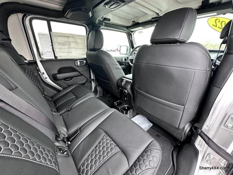 2022 Jeep Gladiator Overland 4x4Image 43